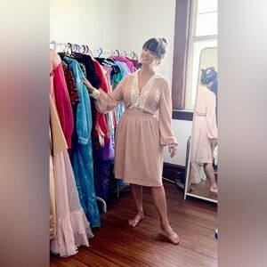 Late 70s/Early 80s Dusty Peach Lace Trim Dress